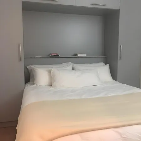 3 Bedrooms Heated Pool 公寓