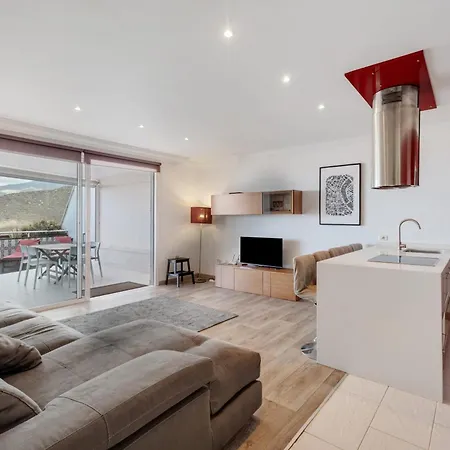 公寓 3 Bedrooms Heated Pool 阿德耶