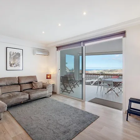 公寓 3 Bedrooms Heated Pool