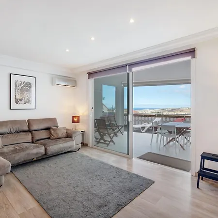 Apartment 3 Bedrooms Heated Pool Costa Adeje (Tenerife)