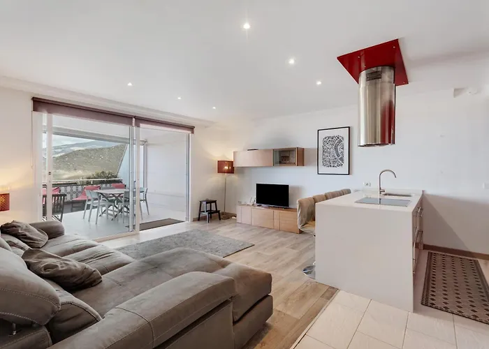 Apartment 3 Bedrooms Heated Pool Costa Adeje (Tenerife)